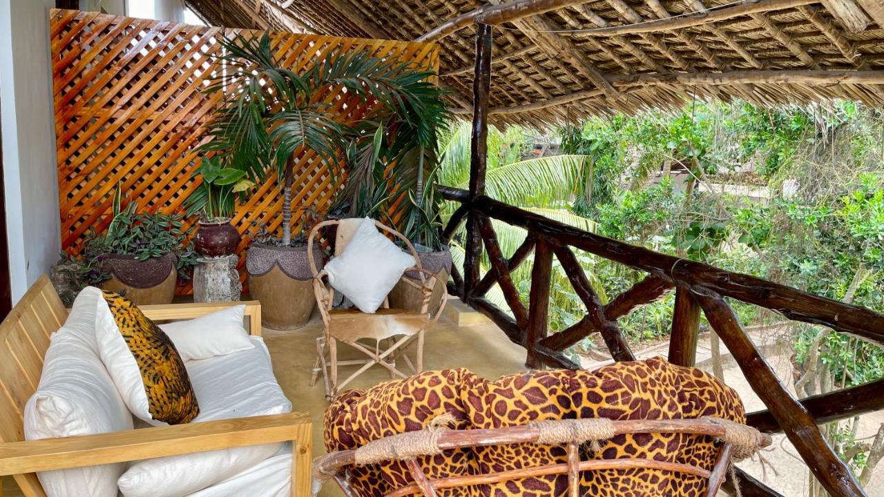 Atii Garden Bungalows Нунгви Экстерьер фото