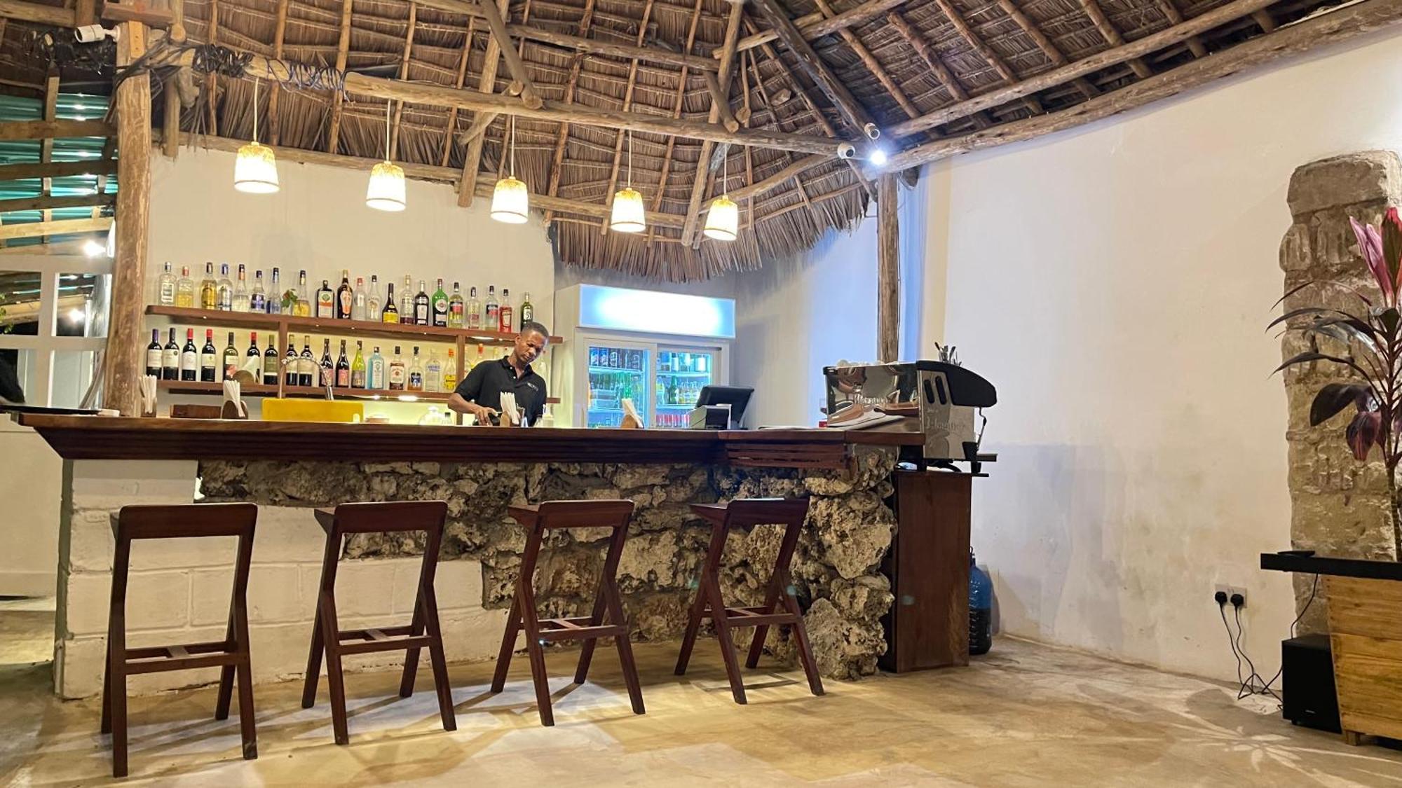 Atii Garden Bungalows Нунгви Экстерьер фото