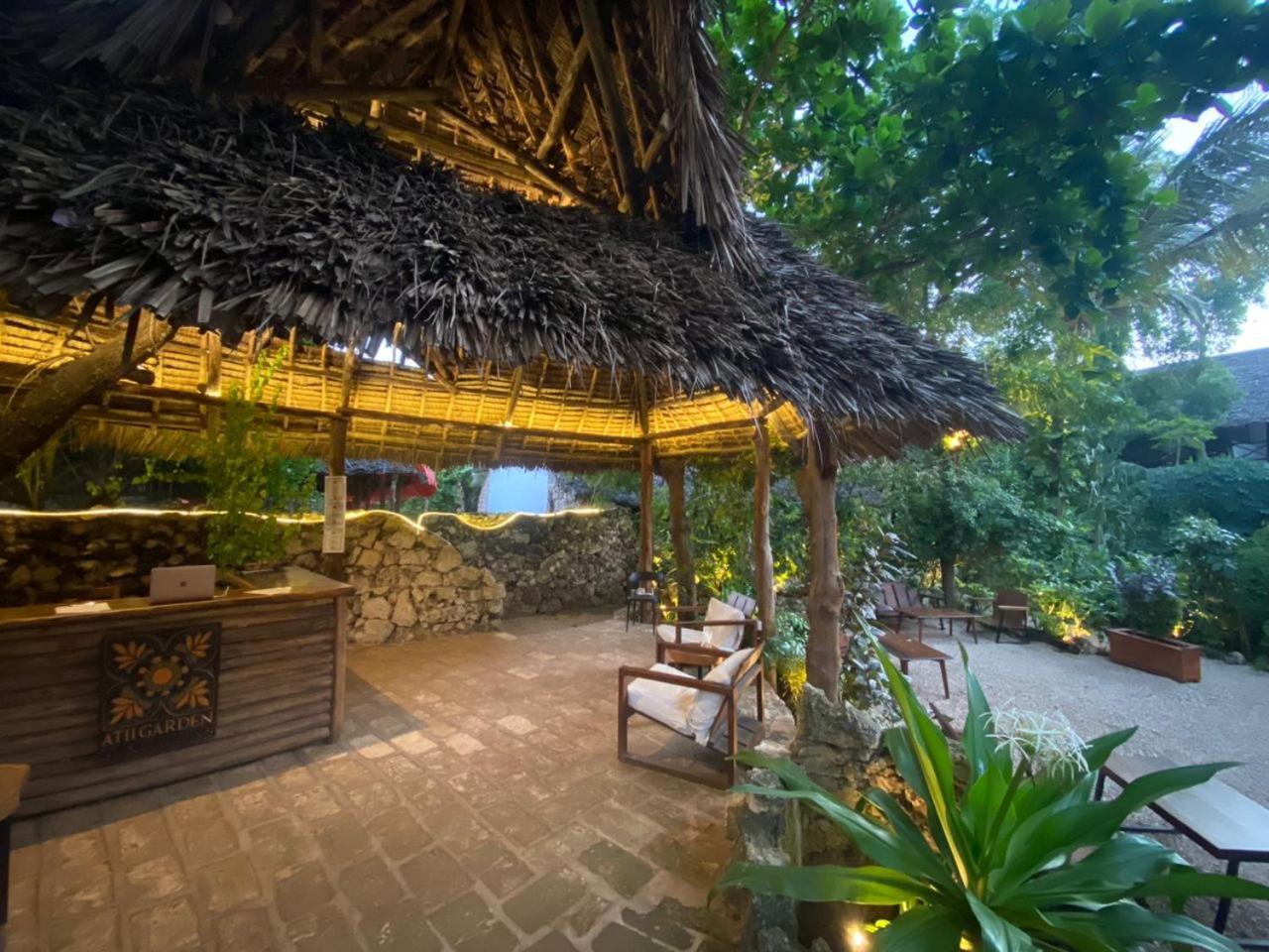 Atii Garden Bungalows Нунгви Экстерьер фото