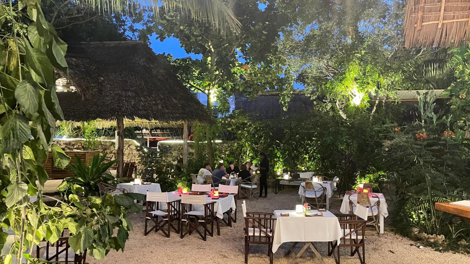 Atii Garden Bungalows Нунгви Экстерьер фото